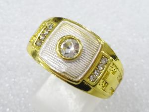 クリスタル　指輪(25号)